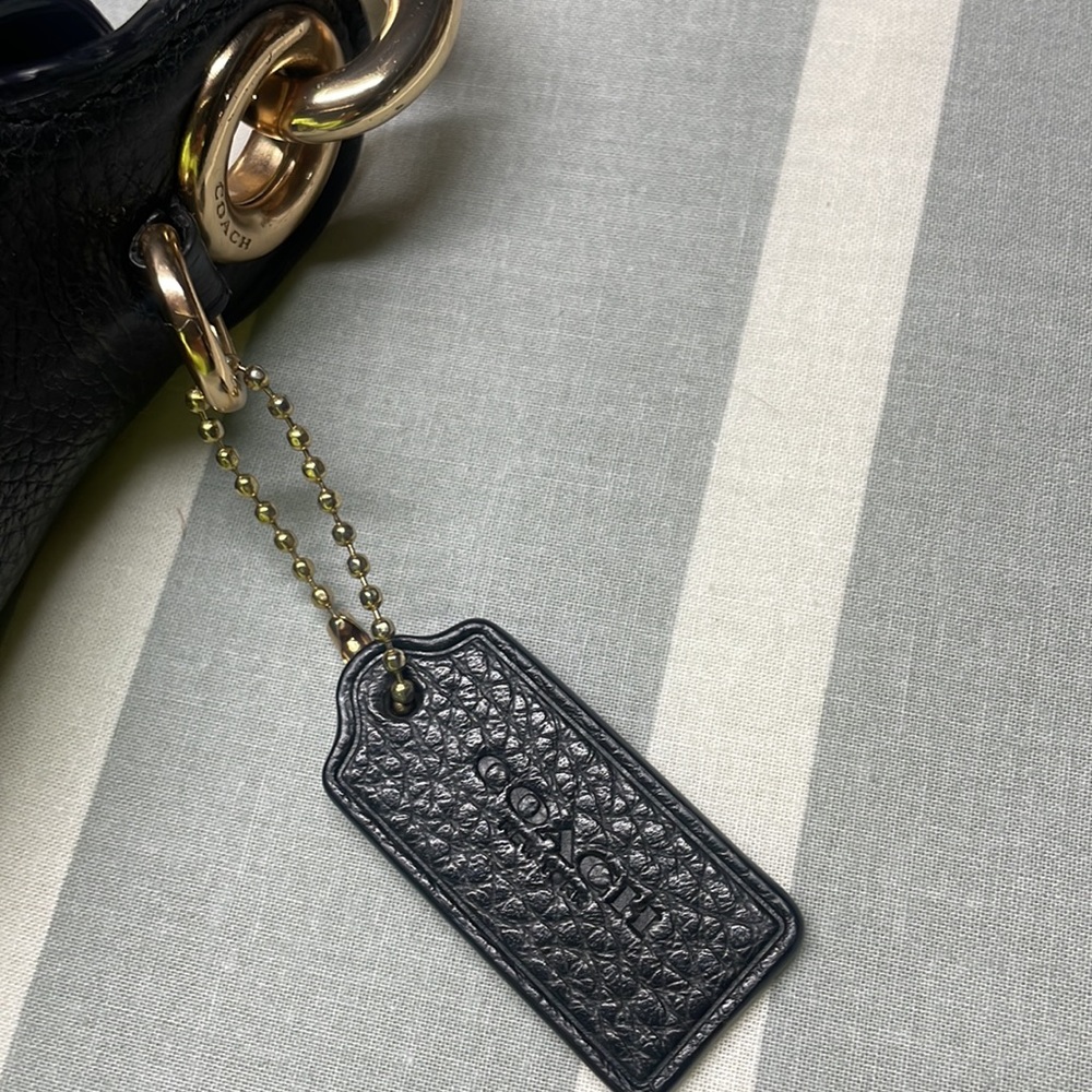 Black leather coach bag. - Picture 7 of 7